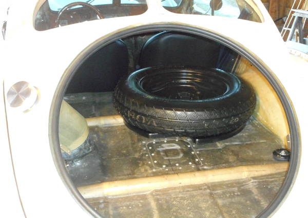 spare wheel, mounted